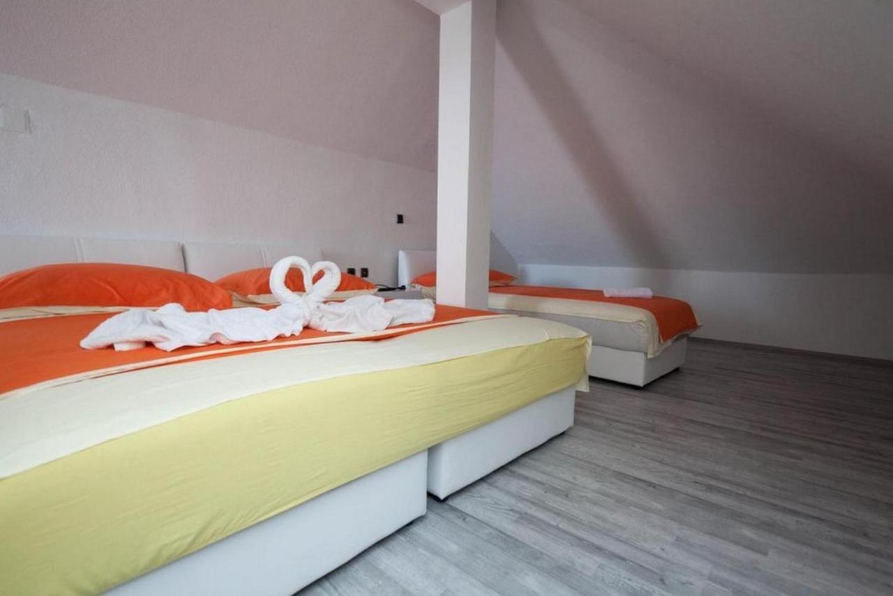 Rooms Aladino Trogir Quarto foto